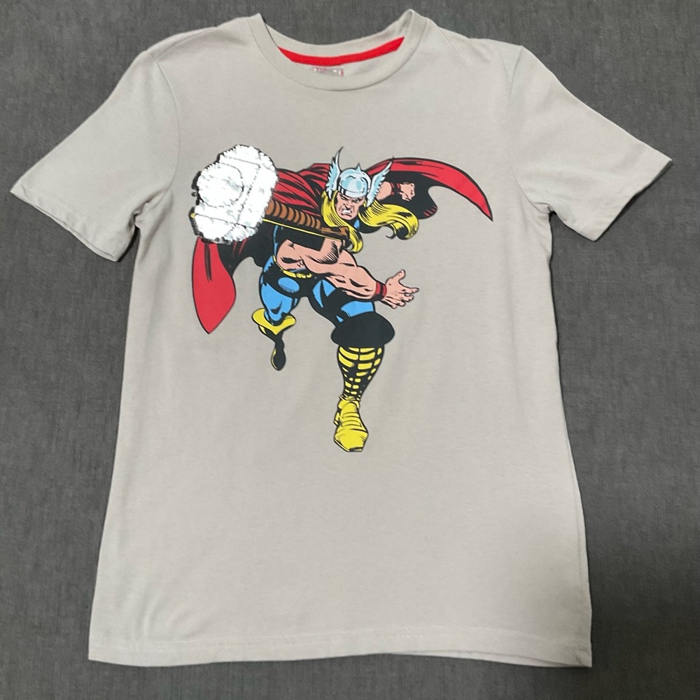 Marvel Thor Tee Shirt Size XL